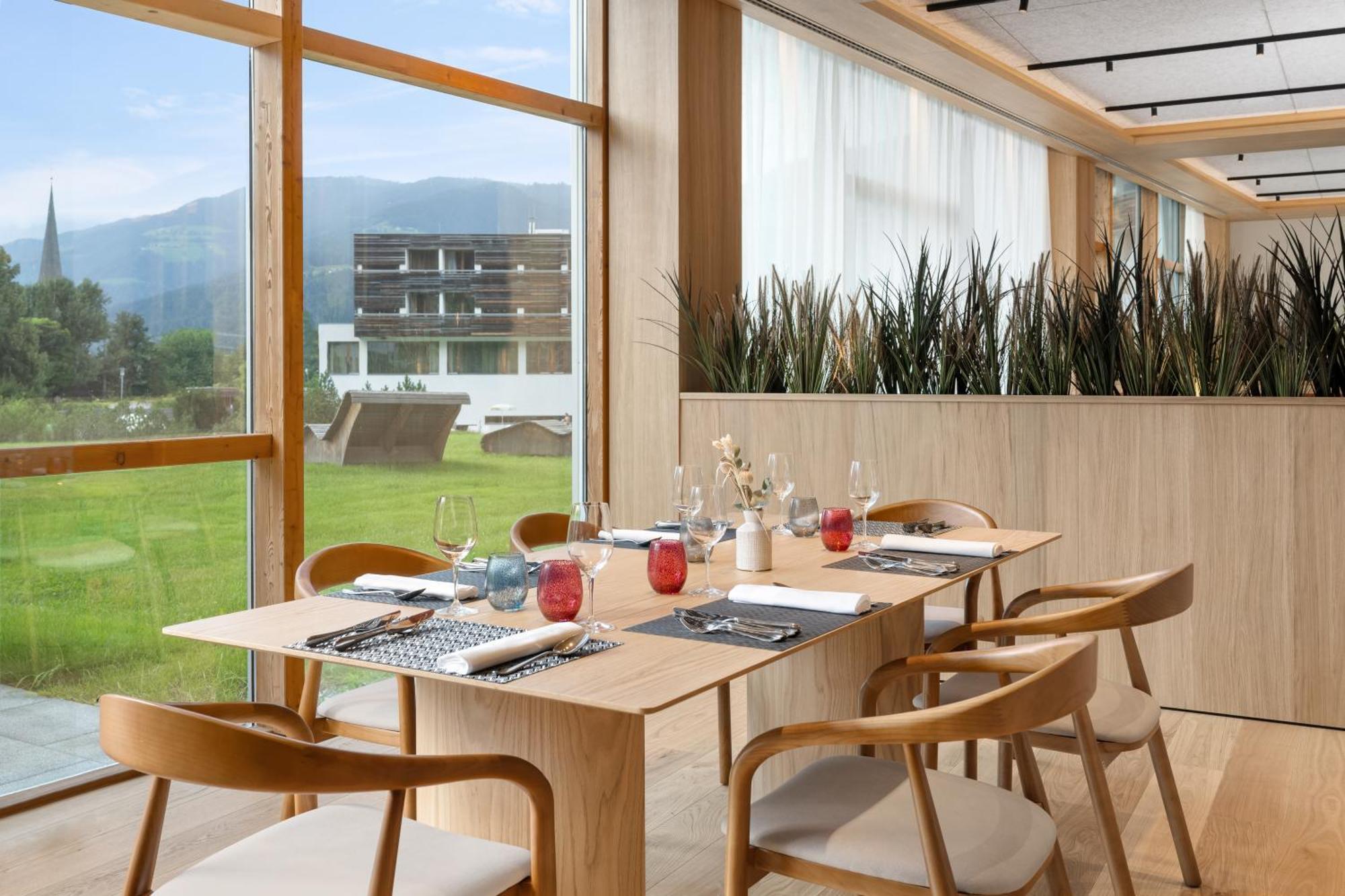 Falkensteiner Hotel & Spa Carinzia Superior Tropolach Exterior photo